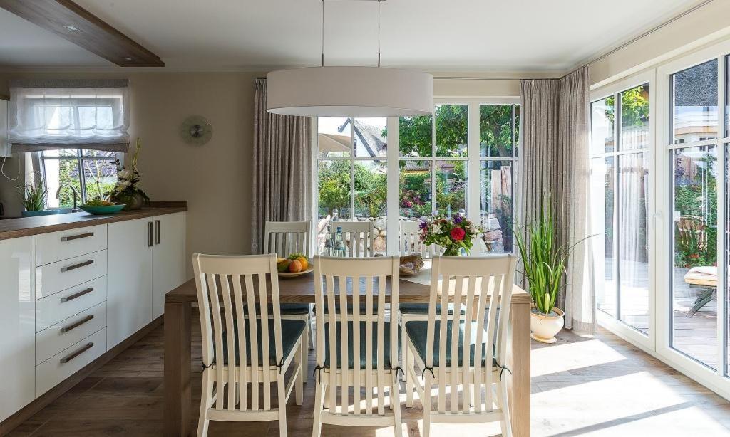 Haus Seeschwalbe Ahrenshoop Esterno foto